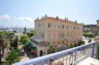 Cannes Locations, appartements et villas en location  Cannes, copyrights John and John Real Estate, photo Rf 012-03