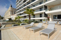 Cannes Locations, appartements et villas en location  Cannes, copyrights John and John Real Estate, photo Rf 154-31