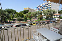 Cannes Locations, appartements et villas en location  Cannes, copyrights John and John Real Estate, photo Rf 189-02
