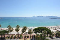 Cannes Locations, appartements et villas en location  Cannes, copyrights John and John Real Estate, photo Rf 209-08