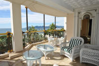 Cannes Locations, appartements et villas en location  Cannes, copyrights John and John Real Estate, photo Rf 288-02