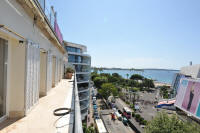Cannes Locations, appartements et villas en location  Cannes, copyrights John and John Real Estate, photo Rf 092-36