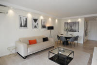 Cannes Locations, appartements et villas en location  Cannes, copyrights John and John Real Estate, photo Rf 213-11