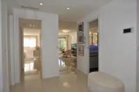 Cannes Locations, appartements et villas en location  Cannes, copyrights John and John Real Estate, photo Rf 214-09