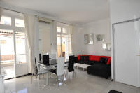 Cannes Locations, appartements et villas en location  Cannes, copyrights John and John Real Estate, photo Rf 437-02