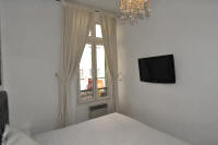 Cannes Locations, appartements et villas en location  Cannes, copyrights John and John Real Estate, photo Rf 437-07