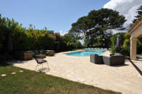 Cannes Locations, appartements et villas en location  Cannes, copyrights John and John Real Estate, photo Rf 464-01